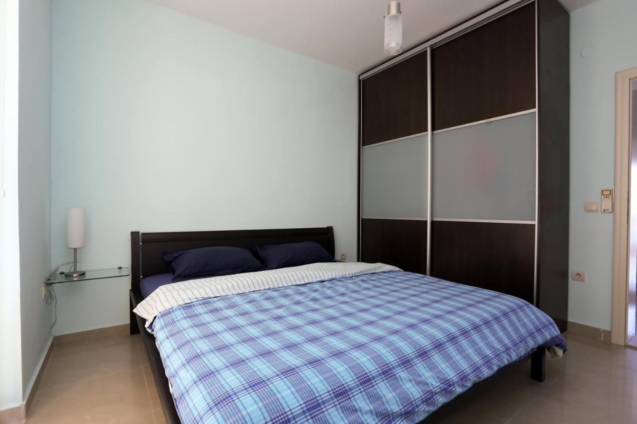 Mountain Bay Views Apartments Njivice Exterior foto